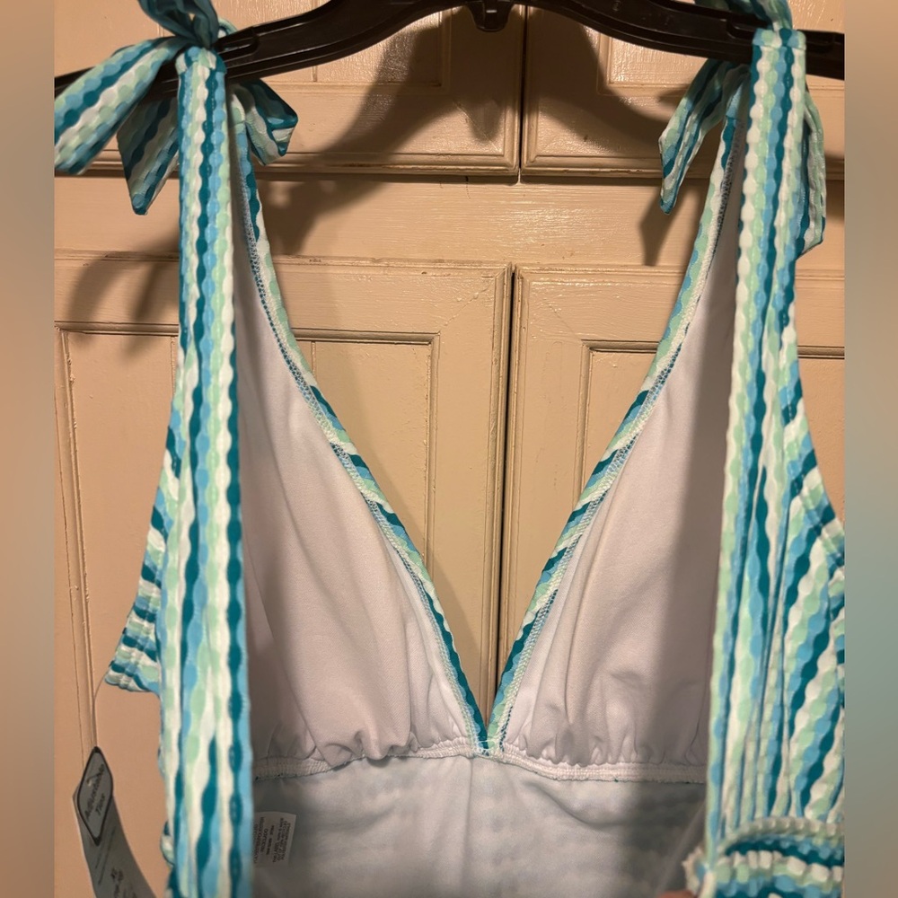 Time and Tru Swimsuit - NEW NWT size XL - Picture 6 of 8